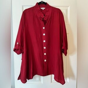 Perfect for Christmas!  Gorgeous classic red tunic top